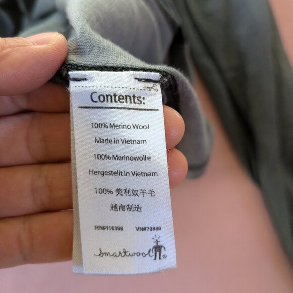 Smartwool 1/2 Zip Base Layer Pullover – Men’s Size S (Gray, 100% Merino Wool) - Picture 3 of 5